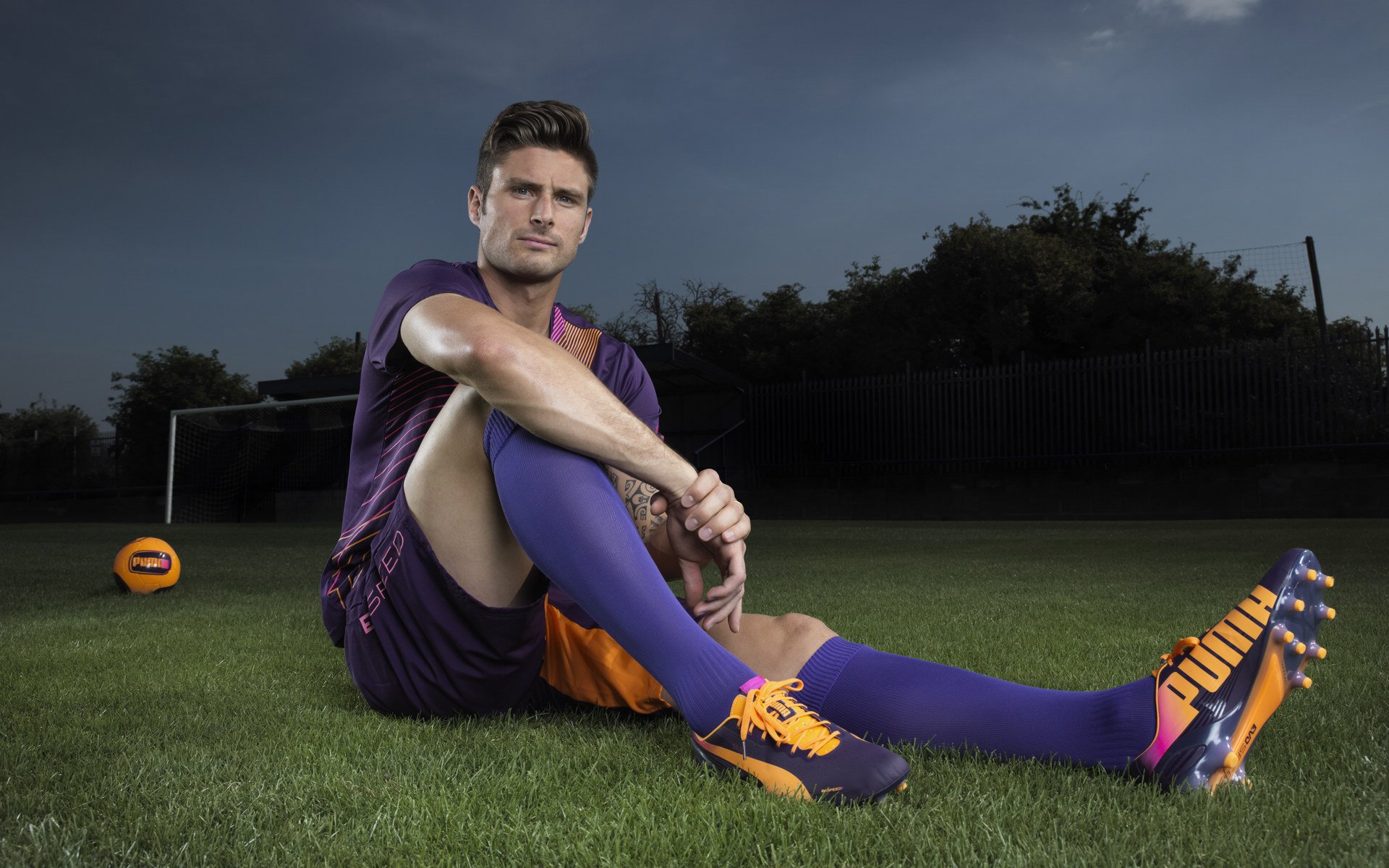 欧冠一夜两帽子戏法：意甲妖锋与英超杀星上演进球盛宴