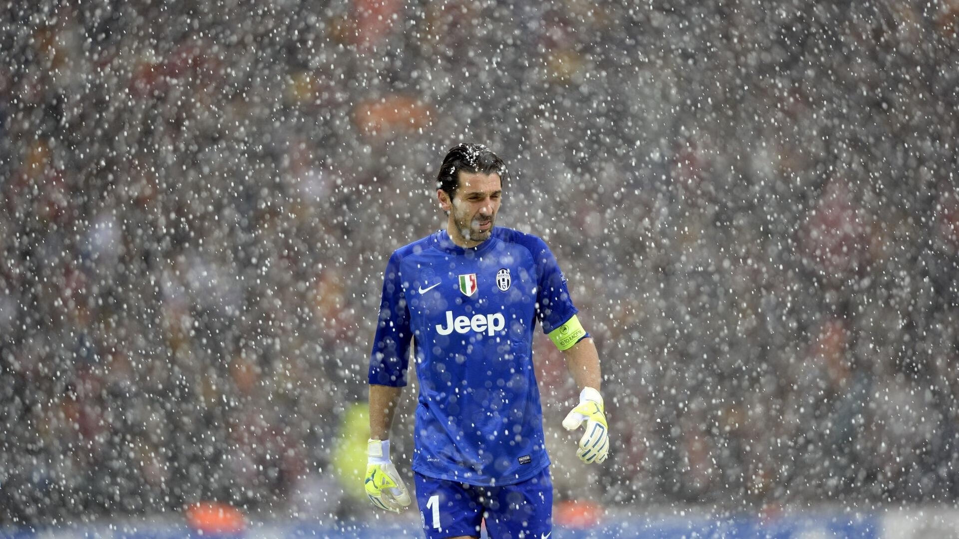 羽毛球公开赛进入关键对决